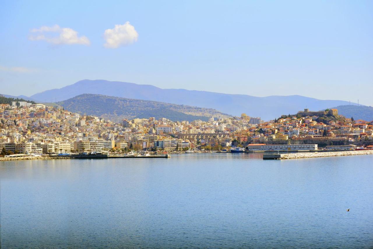 Urban Kalamitsa Beach Appartment Kavala Exteriör bild
