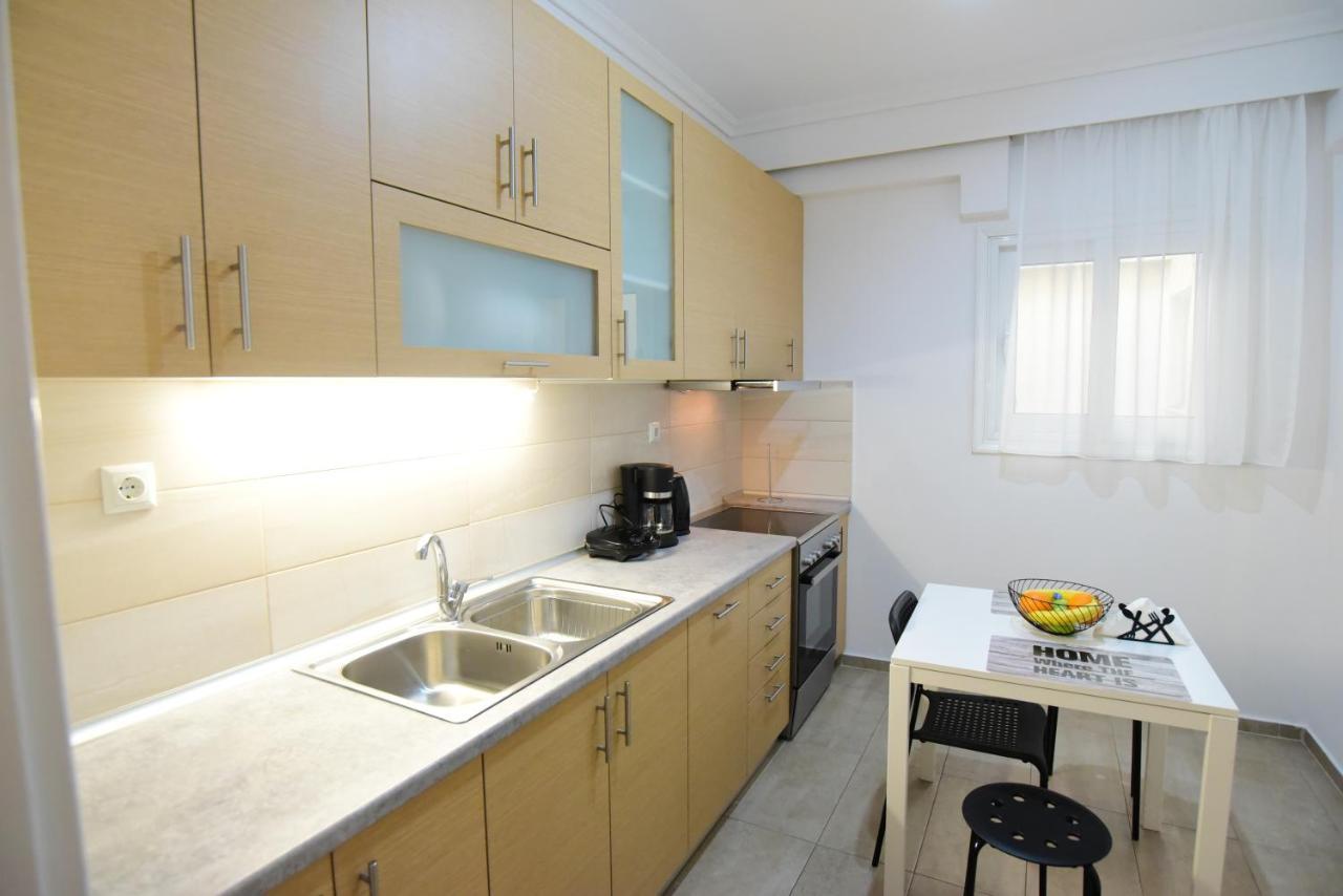 Urban Kalamitsa Beach Appartment Kavala Exteriör bild